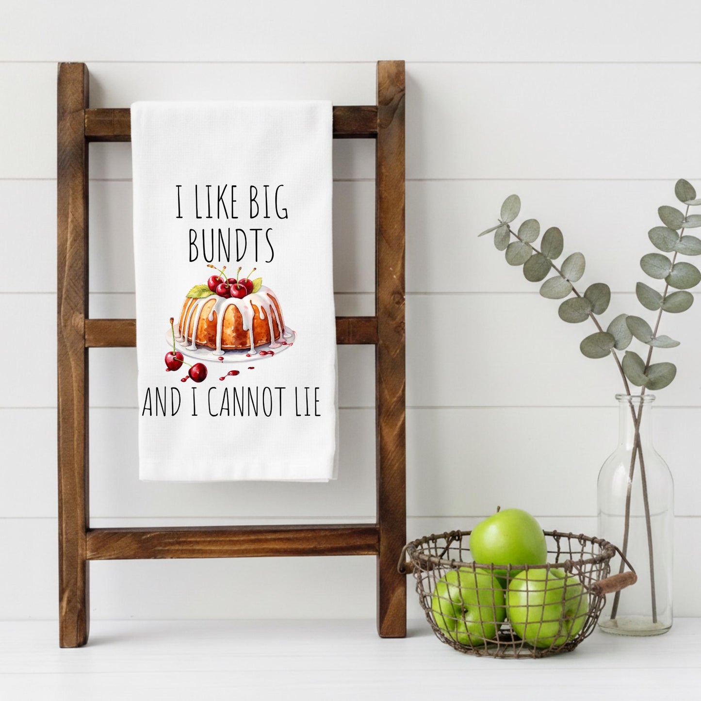 Funny Baking Kitchen Towel – I Like Big Bundts Towel – Funny Tea Towel – Baking Gift – Funny Kitchen Decor – Gift for Baker