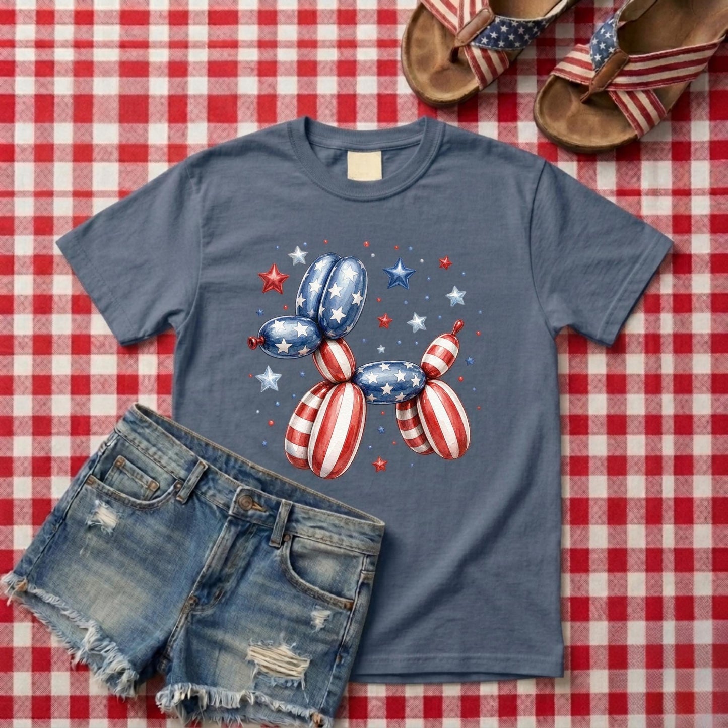 Patriotic Balloon Dog Shirt | Comfort Colors 4th of July Graphic Tee